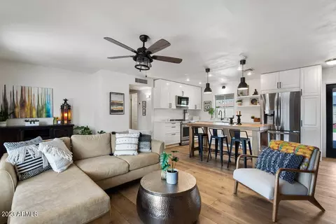 4038 E Tamaya St, Phoenix, AZ 85044 photo 9
