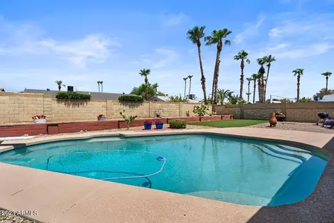 4038 E Tamaya St, Phoenix, AZ 85044 photo 5