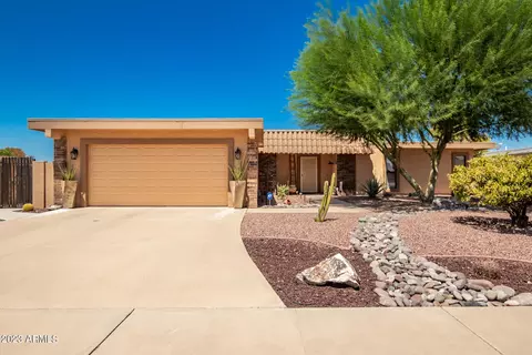 10918 W Willowbrook Dr, Sun City, AZ 85373