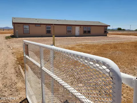 10427 W Equestrian Dr, Casa Grande, AZ 85193