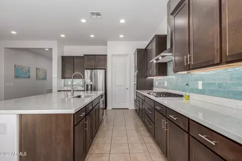 10239 E Supernova Dr, Mesa, AZ 85212 photo 8