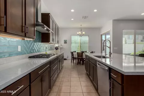 10239 E Supernova Dr, Mesa, AZ 85212 photo 9