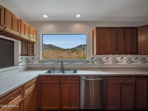 4212 E Sunrise Dr, Phoenix, AZ 85044 photo 11