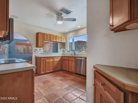 4212 E Sunrise Dr, Phoenix, AZ 85044 photo 10