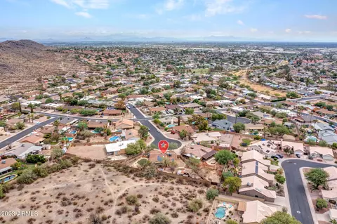 4212 E Sunrise Dr, Phoenix, AZ 85044 photo 4