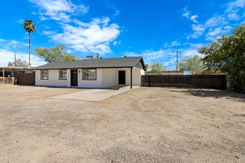 9919 E Cicero St, Mesa, AZ 85207 photo 3