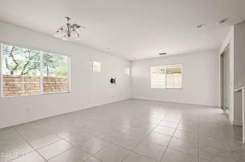 210 E Beatryce St, Tempe, AZ 85288 photo 4
