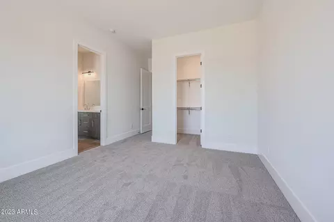 112 E Zenith Ln, Phoenix, AZ 85085 photo 31