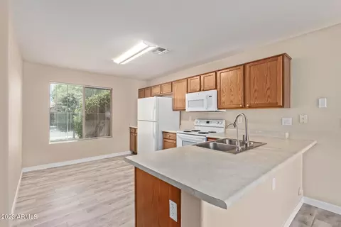 814 E Long Ave, Buckeye, AZ 85326 photo 12