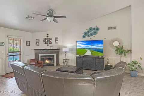 3248 E Cedarwood Ln, Phoenix, AZ 85048 photo 13
