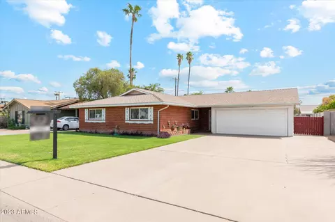 8229 E Glenrosa Ave, Scottsdale, AZ 85251