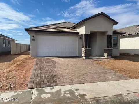 8415 W Encinas Ln, Tolleson, AZ 85353