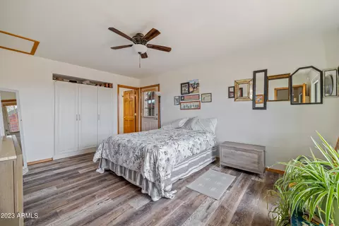 2725 High Pine Loop, Overgaard, AZ 85933 photo 15