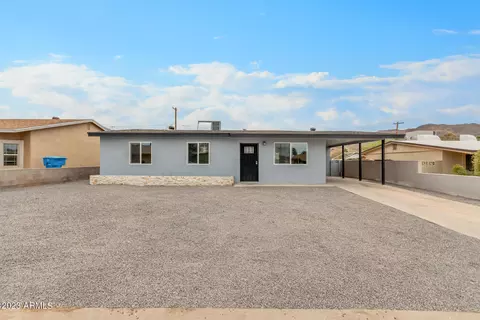 815 W Piedmont Rd, Phoenix, AZ 85041
