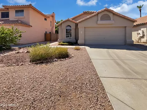 8909 W Davis Rd, Peoria, AZ 85382
