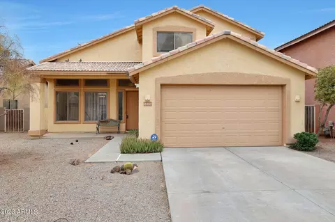 8027 W Pomo St, Phoenix, AZ 85043