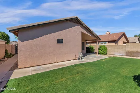 2243 E Pinto Dr, Gilbert, AZ 85296 photo 22