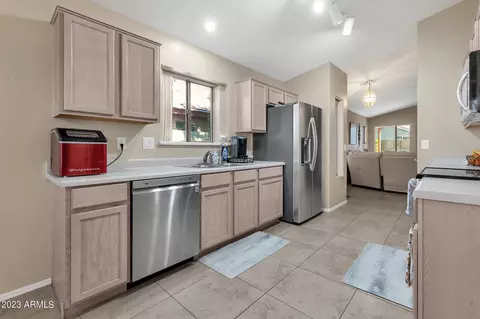 2243 E Pinto Dr, Gilbert, AZ 85296 photo 7