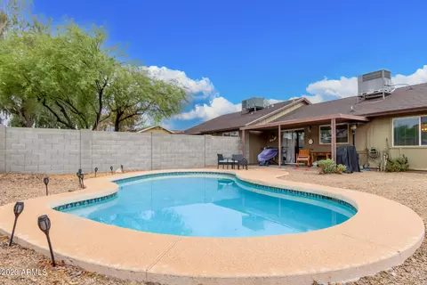 1813 E Sandra Ter, Phoenix, AZ 85022 photo 19