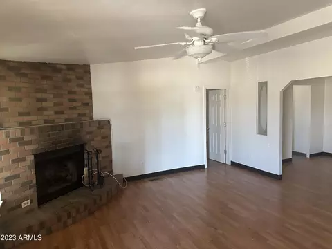 2902 E Sequoia Dr, Phoenix, AZ 85050