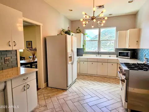 10 Clawson Ave, Bisbee, AZ 85603 photo 11