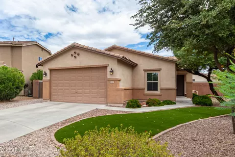 40807 N Hemlock St, San Tan Valley, AZ 85140