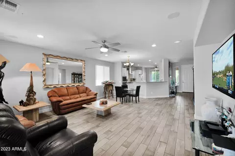30809 N 25th Dr, Phoenix, AZ 85085 photo 2