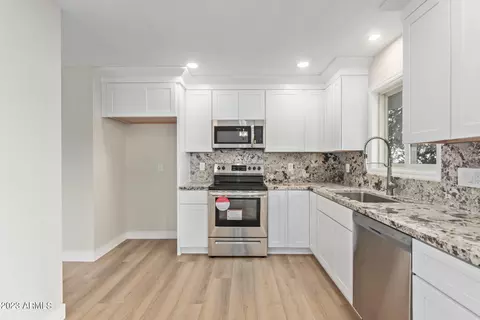 3076 N Prospectors Rd, Apache Junction, AZ 85119 photo 12