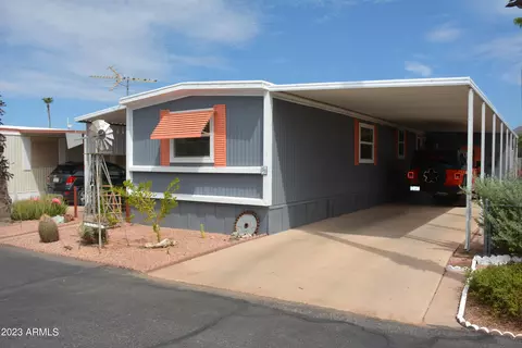 1804 W Tepee St #36, Apache Junction, AZ 85120 photo 2