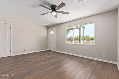 234 E Southgate Ave, Phoenix, AZ 85040 photo 3
