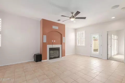 3221 N 37th St #17, Phoenix, AZ 85018 photo 4