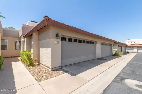 3221 N 37th St #17, Phoenix, AZ 85018 photo 2