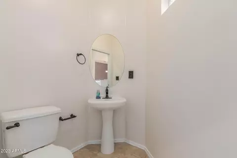 3221 N 37th St #17, Phoenix, AZ 85018 photo 13