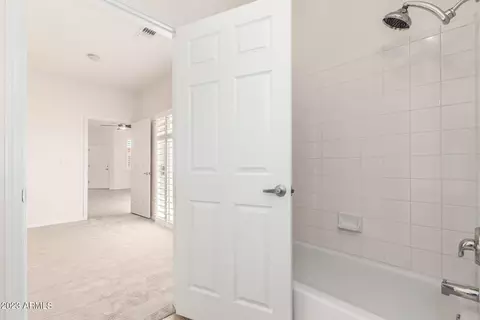 3221 N 37th St #17, Phoenix, AZ 85018 photo 19