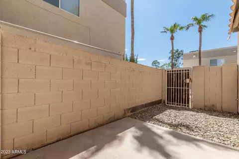 3221 N 37th St #17, Phoenix, AZ 85018 photo 26