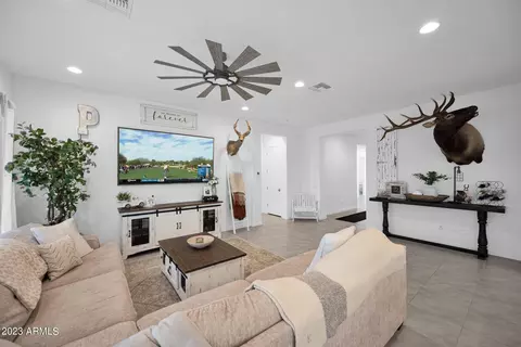 8026 E June Cir, Mesa, AZ 85207 photo 15