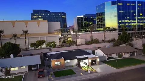 View/Area - 2520 E Pierson St, Phoenix, AZ 85016 photo 1 of 4