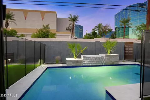 Exterior - 2520 E Pierson St, Phoenix, AZ 85016 photo 9 of 16