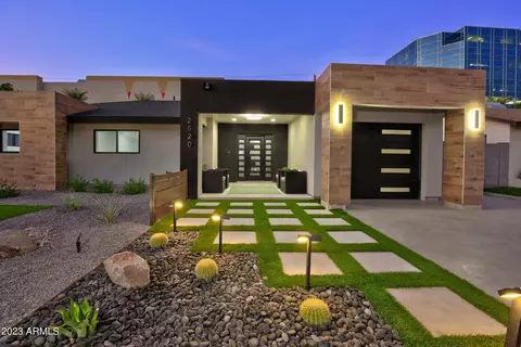 2520 E Pierson St, Phoenix, AZ 85016