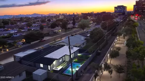 View/Area - 2520 E Pierson St, Phoenix, AZ 85016 photo 3 of 4