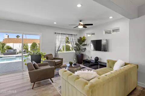 736 E Braeburn Dr, Phoenix, AZ 85022 photo 8