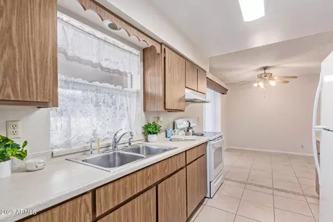 4346 E Carmel Cir, Mesa, AZ 85206 photo 15