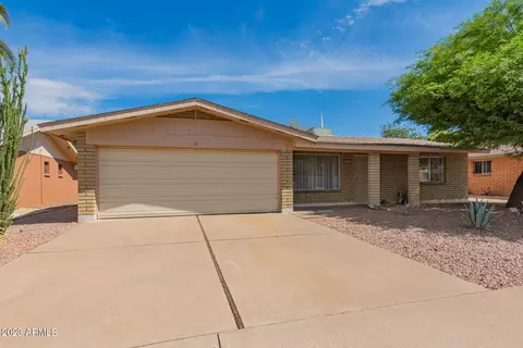4346 E Carmel Cir, Mesa, AZ 85206 photo 4