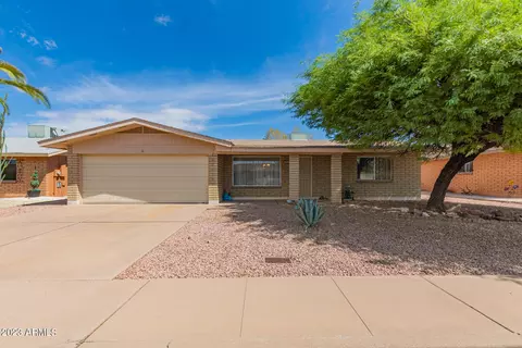 4346 E Carmel Cir, Mesa, AZ 85206