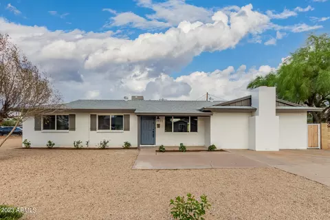 3933 W Cactus Wren Dr, Phoenix, AZ 85051