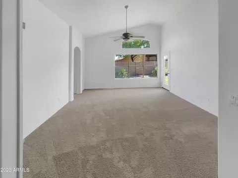1686 E Oakland St, Gilbert, AZ 85295 photo 5