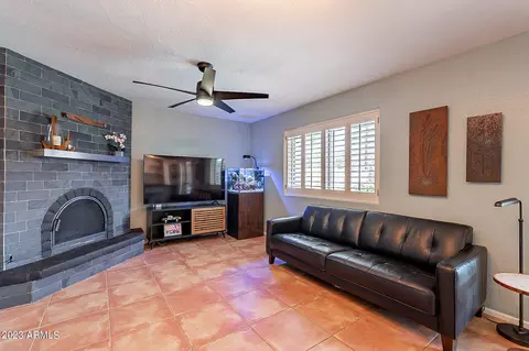3419 E Mountain View Rd, Phoenix, AZ 85028 photo 3