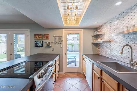 3419 E Mountain View Rd, Phoenix, AZ 85028 photo 16