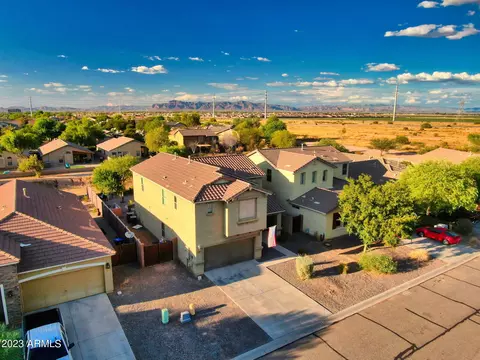 42 W Love Rd, San Tan Valley, AZ 85143