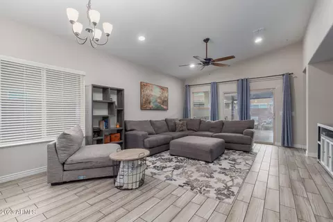 2338 E Bellerive Dr, Gilbert, AZ 85298 photo 4